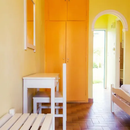 Sirocco Apartmanhotel