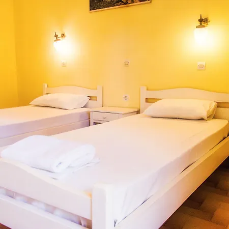 Sirocco Lägenhetshotell 4*