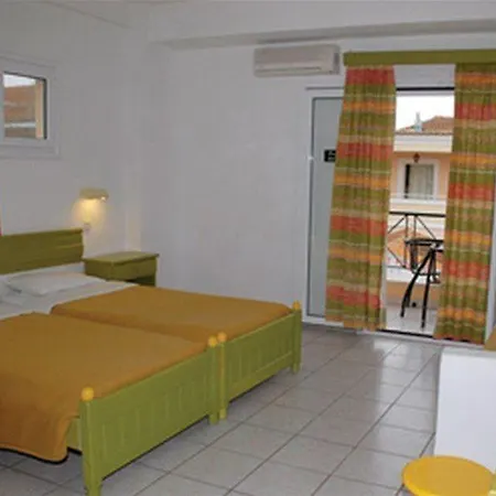 Sirocco 4*